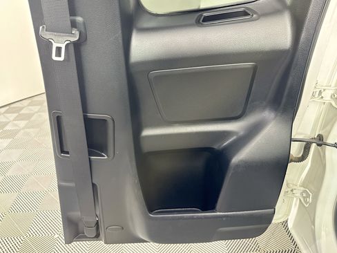 Used 2022 Toyota Tacoma SR image 24