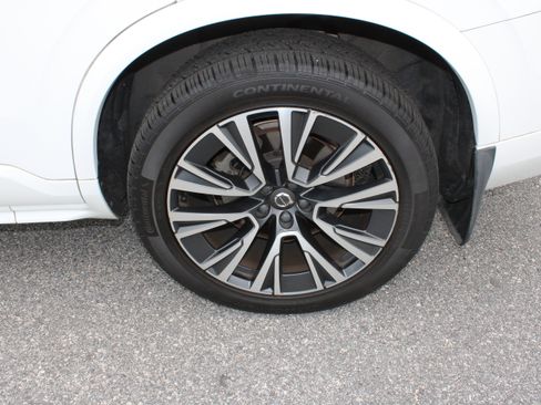 Used 2020 Volvo XC90 T5 Momentum AWD/4WD image 13
