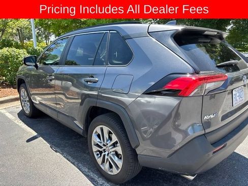 Used 2023 Toyota RAV4 XLE Premium FWD image 11