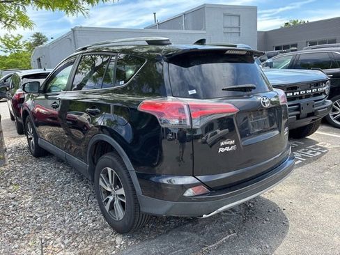 Used 2017 Toyota RAV4 XLE w/ All Weather Liner Package AWD/4WD image 3