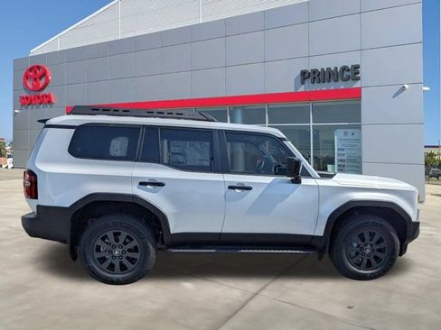 New 2027 Toyota Land Cruiser w/ Premium Package AWD/4WD image 2