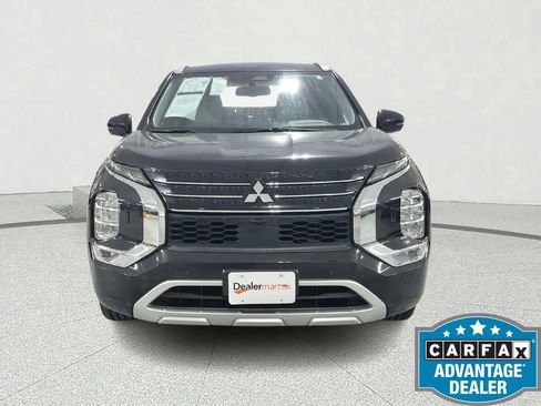 Used 2024 Mitsubishi Outlander SEL AWD/4WD image 11