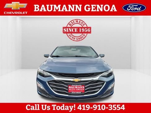 Used 2024 Chevrolet Malibu LT FWD image 11