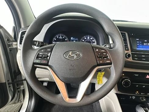 Used 2016 Hyundai Tucson SE w/ Option Group 02 AWD/4WD image 14