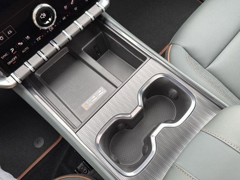 New 2026 GMC Acadia AT4 w/ Luxury Package image 35