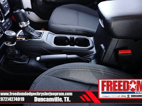 New 2026 Jeep Wrangler Willys AWD/4WD image 36