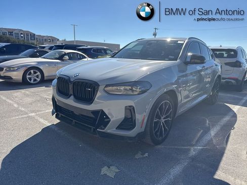 Certified 2022 BMW X4 M40i image 1