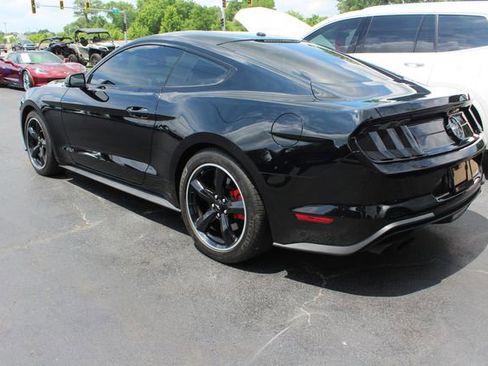 Used 2019 Ford Mustang Bullitt w/ Bullitt Electronics Package RWD image 4