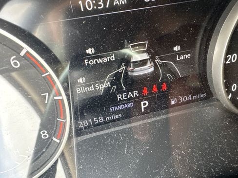 Used 2021 Nissan Rogue SV w/ Premium Package FWD image 10