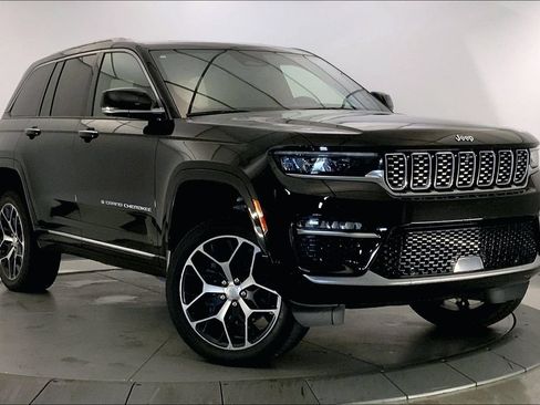 Used 2022 Jeep Grand Cherokee Summit AWD/4WD image 33