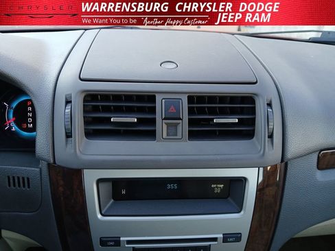 Used 2012 Ford Fusion SEL image 14