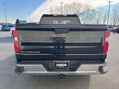 Used 2022 Chevrolet Silverado 1500 LT image 6