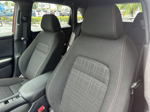 Certified 2025 Honda HR-V Sport image 19
