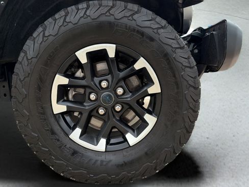 Used 2024 Jeep Wrangler Unlimited Rubicon 4xe AWD/4WD image 12