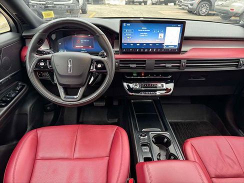 Used 2023 Lincoln Corsair Reserve w/ Equipment Group 201A image 16
