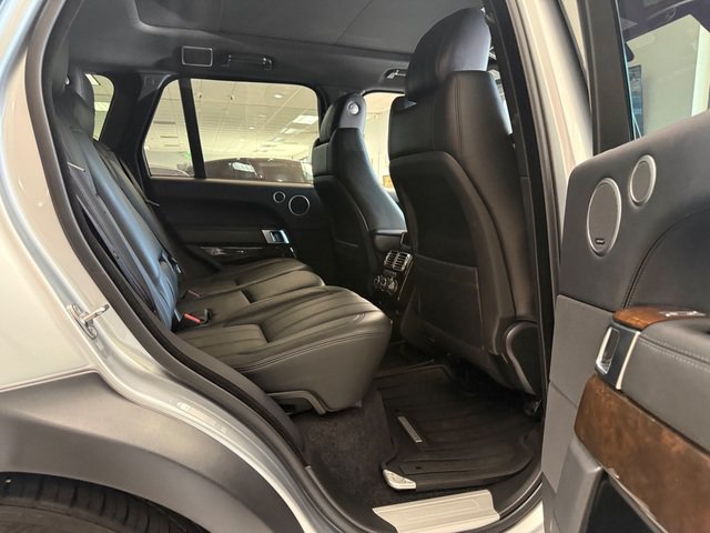 Used 2016 Land Rover Range Rover HSE AWD/4WD image 7
