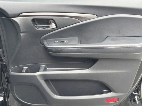 Used 2019 Honda Passport EX-L image 14