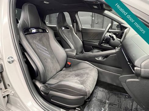 Used 2024 Hyundai Elantra N Base image 7