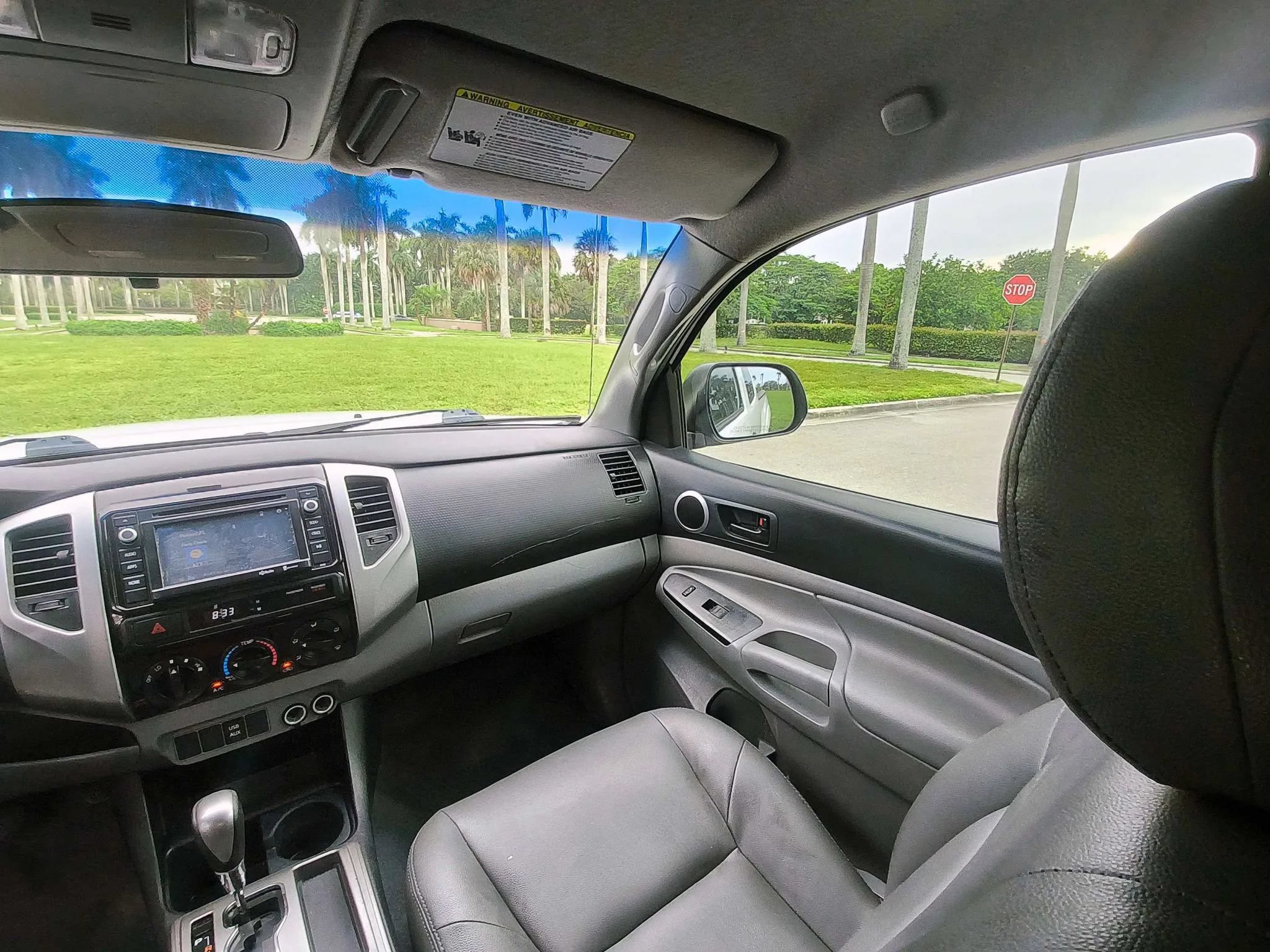 Used 2014 Toyota Tacoma PreRunner w/ SR5 Package RWD image 8