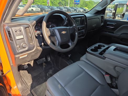 Used 2019 Chevrolet Silverado 3500 W/T w/ WT Convenience Package AWD/4WD image 7