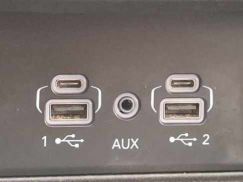 Used 2023 Jeep Grand Cherokee L Laredo image 24