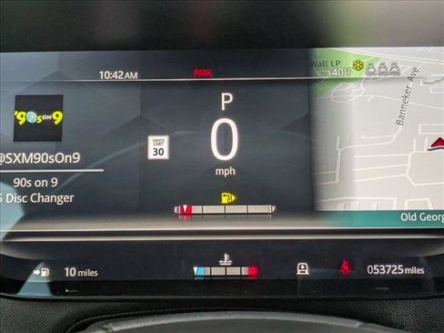 Used 2023 Land Rover Range Rover SE image 11