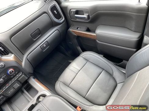 Used 2021 Chevrolet Silverado 1500 High Country w/ Technology Package image 18