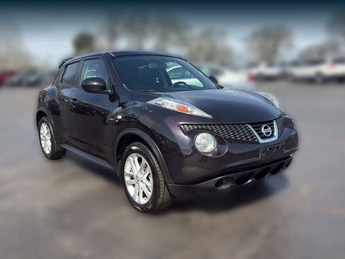 Used 2014 Nissan Juke SV w/ Navigation Package image 8