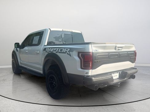 Used 2018 Ford F150 Raptor w/ Equipment Group 802A Luxury AWD/4WD image 9
