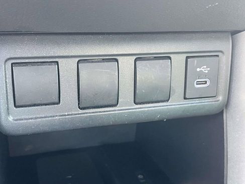 Used 2023 Toyota Corolla Cross LE image 20