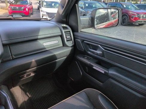 Used 2024 RAM 1500 Laramie AWD/4WD image 16