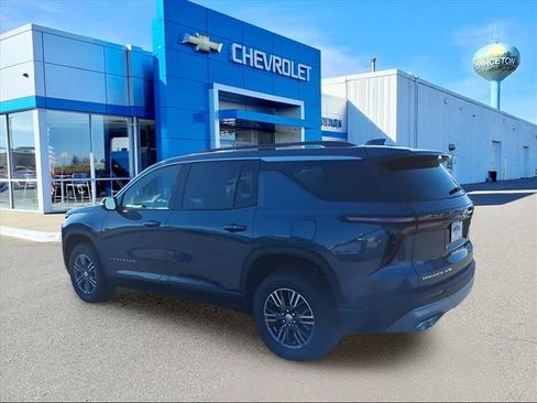 New 2026 Chevrolet Traverse LT image 6