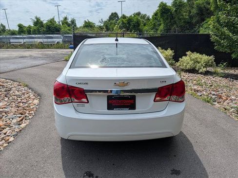 Used 2014 Chevrolet Cruze LTZ FWD image 4