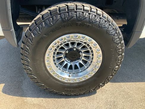 Used 2023 GMC Sierra 1500 Pro w/ Graphite Edition RWD image 11