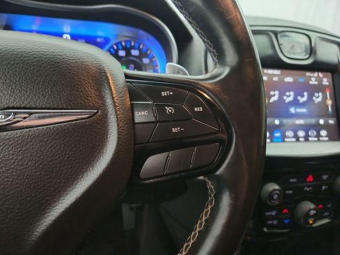 Used 2021 Chrysler 300 S image 23