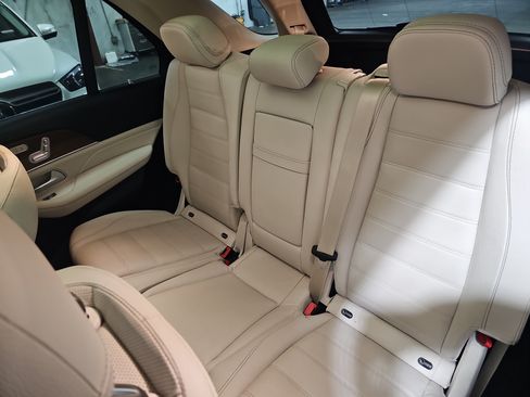 Used 2024 Mercedes-Benz GLE 450 4MATIC image 15