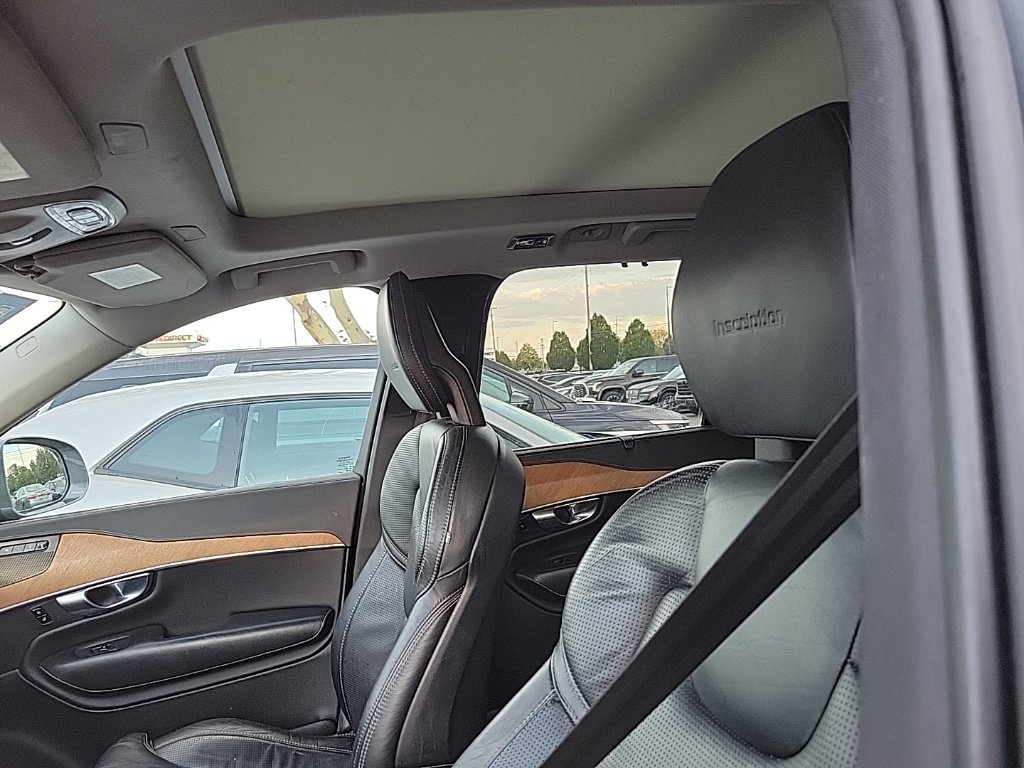 Used 2020 Volvo XC90 T6 Inscription w/ Protection Package Premier AWD/4WD image 7