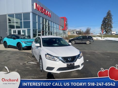 Used 2019 Nissan Sentra S image 1