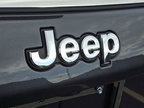 Used 2024 Jeep Compass Limited w/ Elite Group image 30