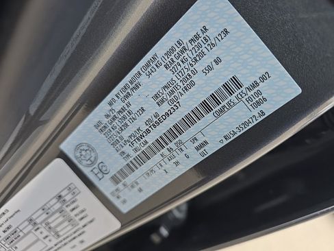 Used 2025 Ford F350 Lariat w/ Black Appearance Package image 10