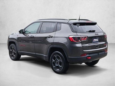 Used 2024 Jeep Compass Trailhawk AWD/4WD image 7