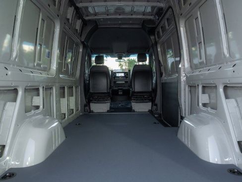 New 2026 Mercedes-Benz Sprinter 2500 image 10