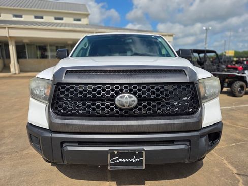 Used 2019 Toyota Tundra SR AWD/4WD image 2
