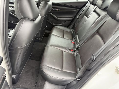 Used 2022 MAZDA MAZDA3 s image 12