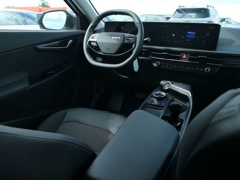 New 2025 Kia EV6 Light image 23