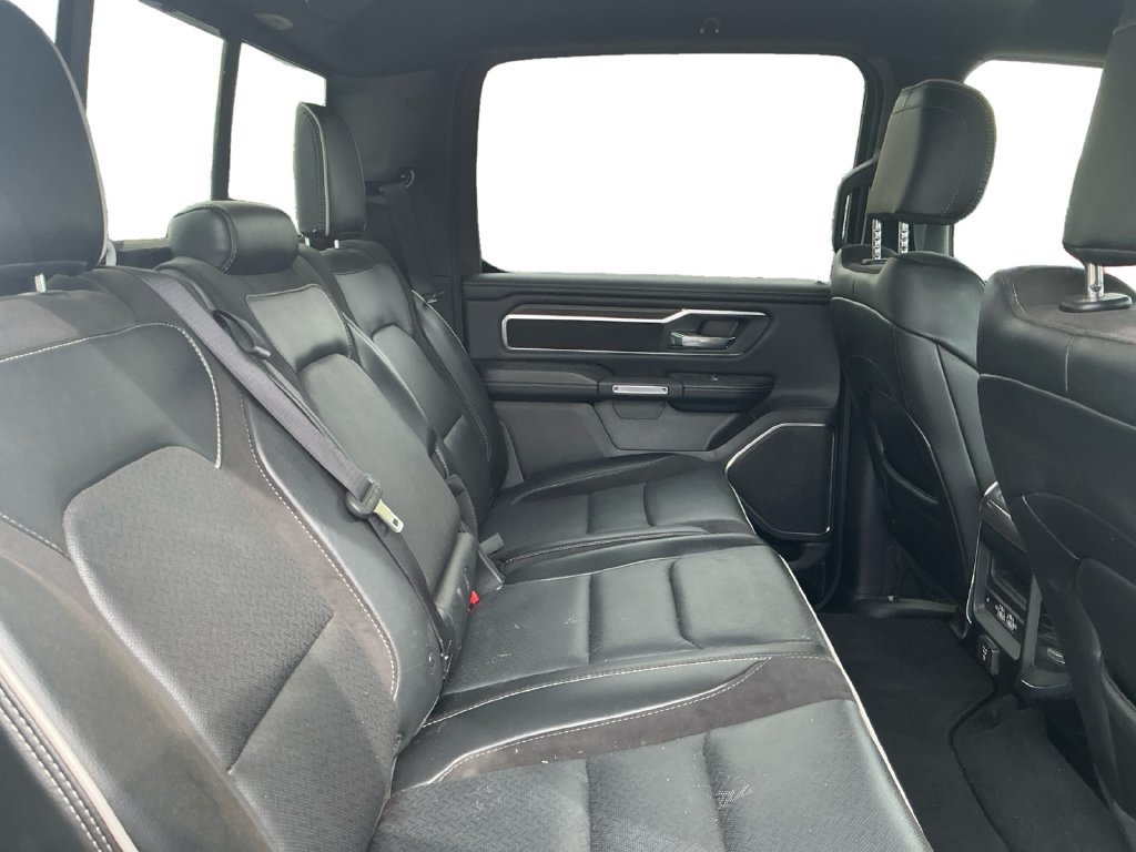 Used 2025 RAM 1500 Laramie AWD/4WD image 19