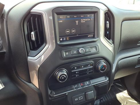 Used 2021 Chevrolet Silverado 3500 W/T w/ WT Convenience Package AWD/4WD image 19