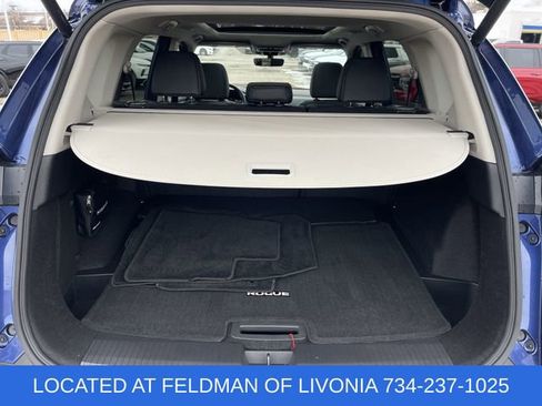 Used 2023 Nissan Rogue SV w/ SV Premium B Package image 25