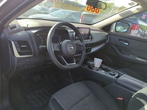 Used 2023 Nissan Rogue SV AWD/4WD image 7