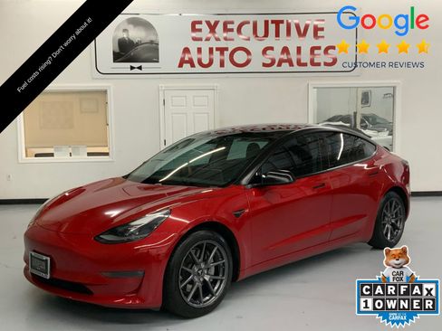 Used 2021 Tesla Model 3 Standard Range Plus RWD image 1
